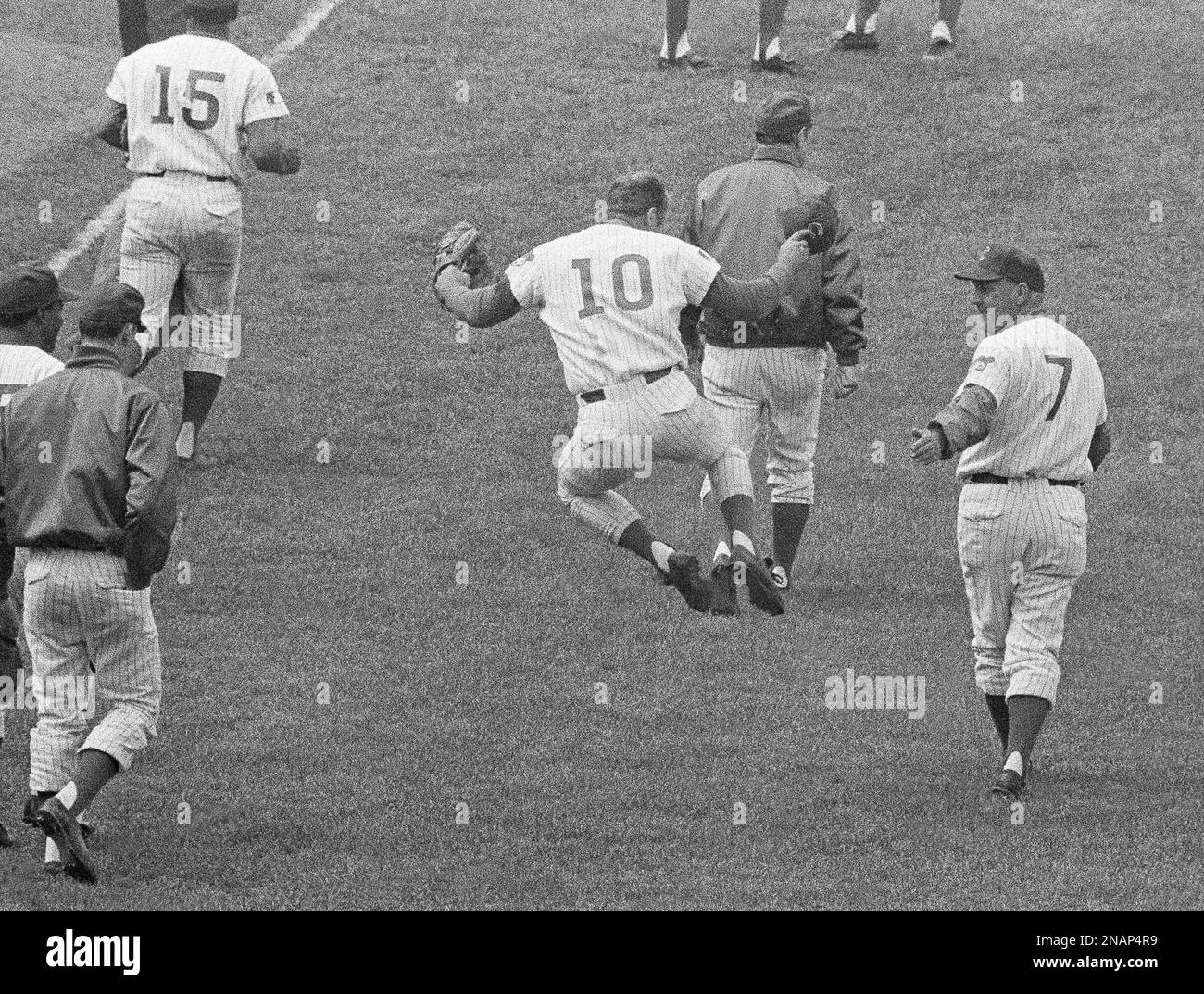 FILE This June 24, 1969, file photo, shows Chicago Cubs third baseman