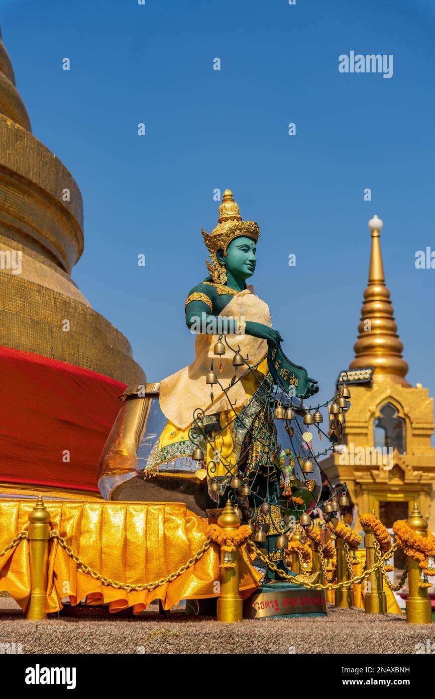 Budha in einem Tempel in Bangkok (Thailand) Stockfoto