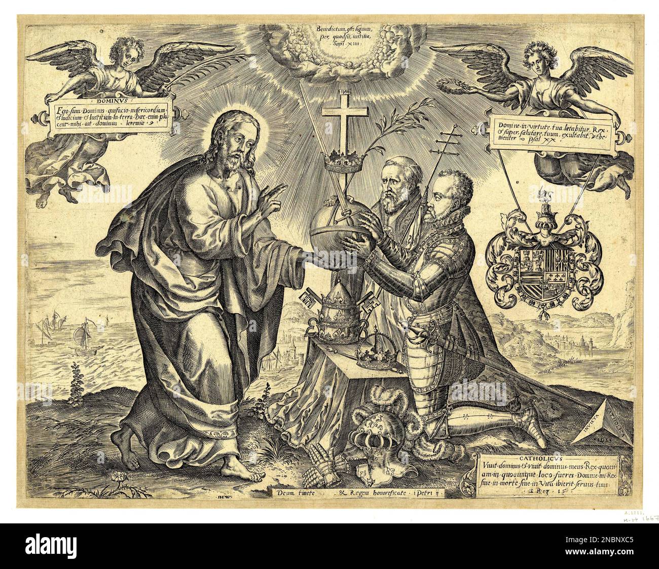 Christus gibt Philip II. Und Papst Gregory XIII. Die Symbole der Macht; Christus gibt eine Segen-Geste ab und hält eine Kugel. Der Papst und der König legen ihre Hände auf die Kugel und knien vor einen Tisch, auf dem eine Krone, ein Zepter und ein Diadem und die Schlüssel des Heiligen Petrus liegen; die Kugel hat ein Schwert und einen Olivenzweig, eine Krone und ein Kreuz; Neben den drei zentralen Figuren stehen zwei Engel, die eine Handfläche, einen Kranz und Kacheln halten; das Wappen von Philip baumelt rechts. Gravur, 1570-1580, 230 Millimeter x 293 Millimeter. MUSEUM: BRITISH MUSEUM, LONDRES, GROSSBRITANNIEN. Stockfoto