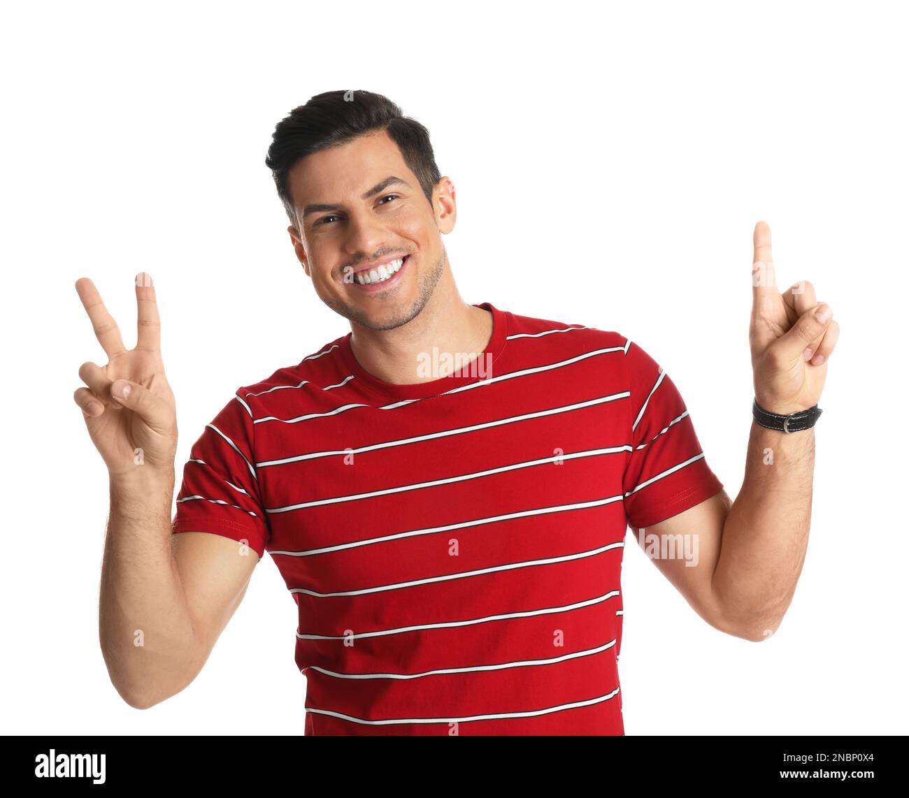Ein Mann, der Nummer drei zeigt, mit seinen Händen auf weißem Hintergrund Stockfoto