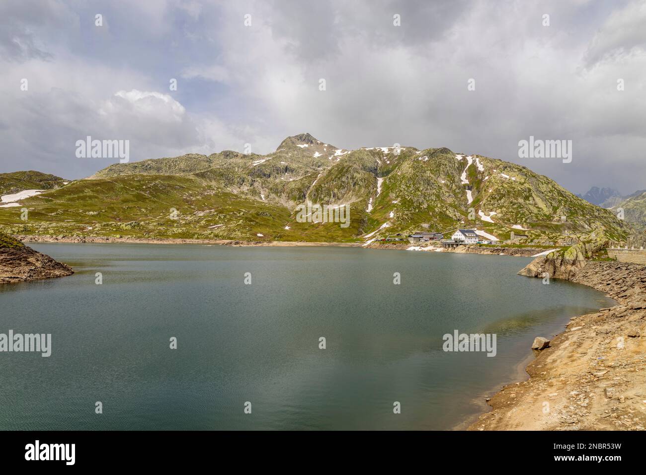 Blick auf den Toten See (Totensee) am Grimsel Pass, Schweiz, Europa Stockfoto