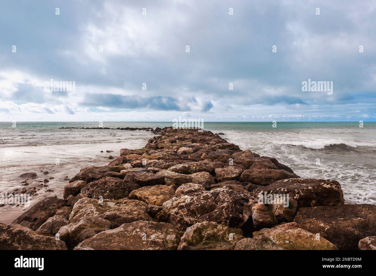 Steinweg in Cadiz, Spanien Stockfoto