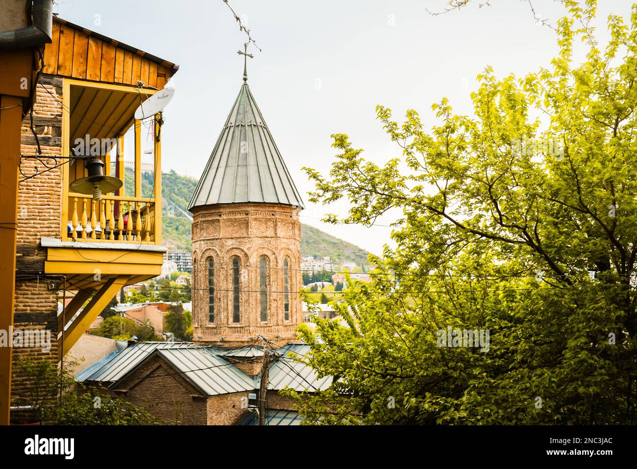 Kirche und historische Gebäude von Tiflis. Kaukasus Kultur Sehenswürdigkeiten der Reise Stockfoto