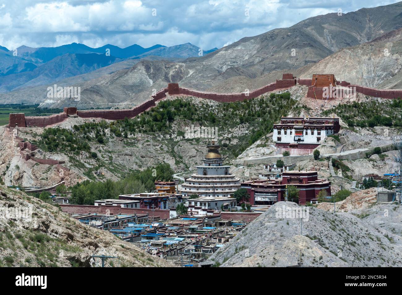 Ansicht der buddhistischen Kumbum chorten in Gyantse im Pelkor Chode Kloster - Tibet Autonome Region von China Stockfoto