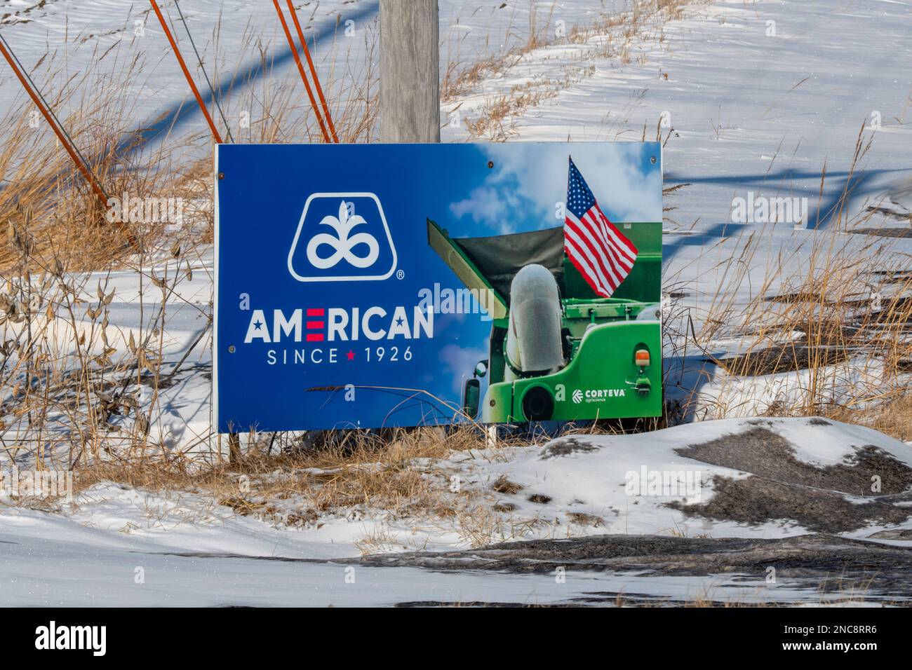 Jewell, Iowa. Schild, dass das Unternehmen Corteva seit 1926 ein amerikanisches Unternehmen ist. Es ist ein großer amerikanischer Hersteller von landwirtschaftlichen Chemikalien und Saatgut. Stockfoto
