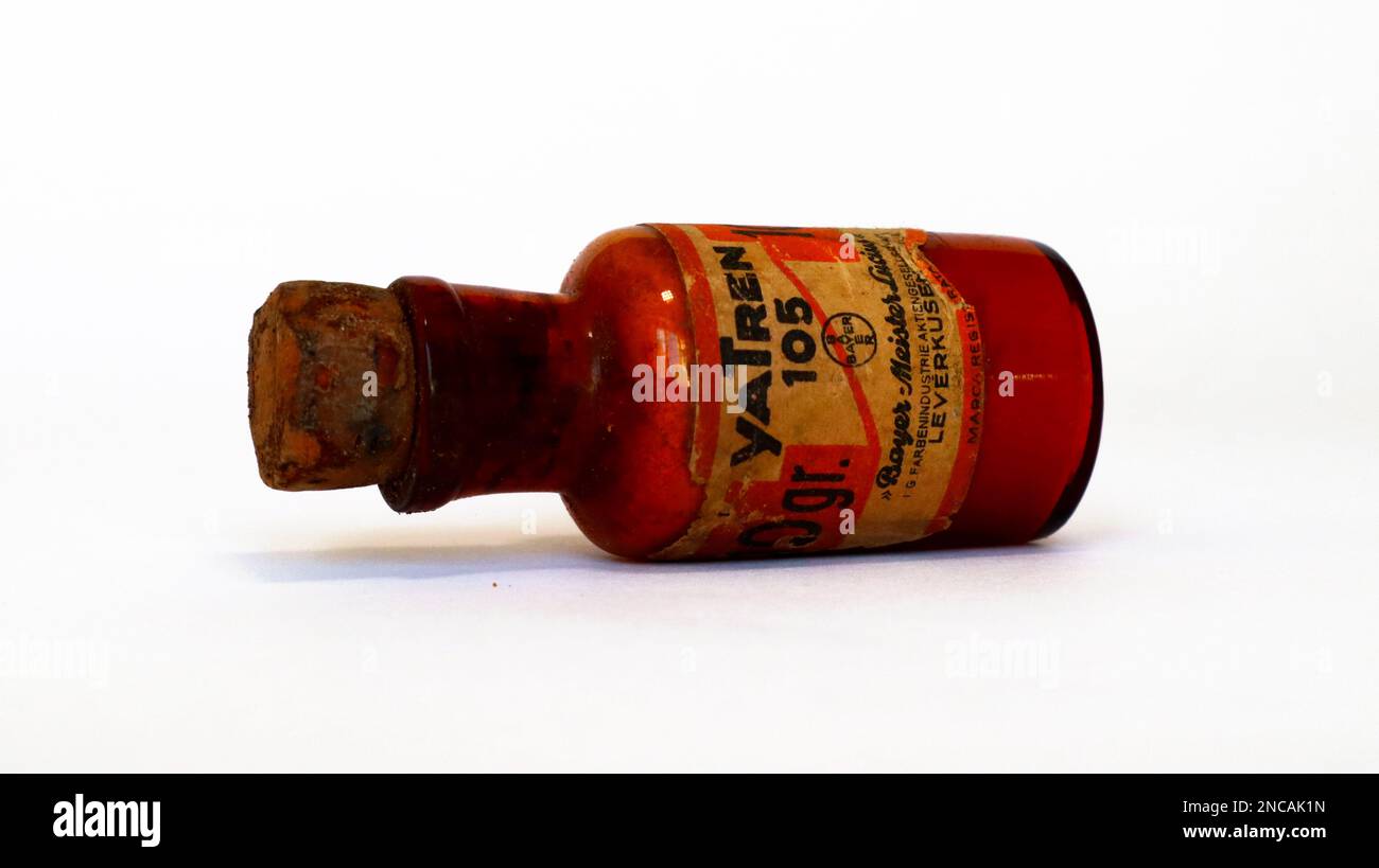 YaTren 105 Bayer Vintage 1920er Flasche Arzneimittel zur Behandlung der Amöbenruhr Stockfoto