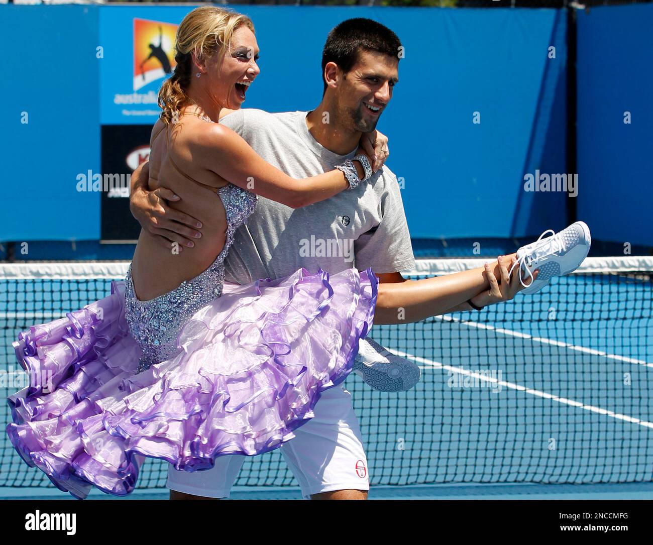 Djokovic mundur dari Australian Open karena cedera