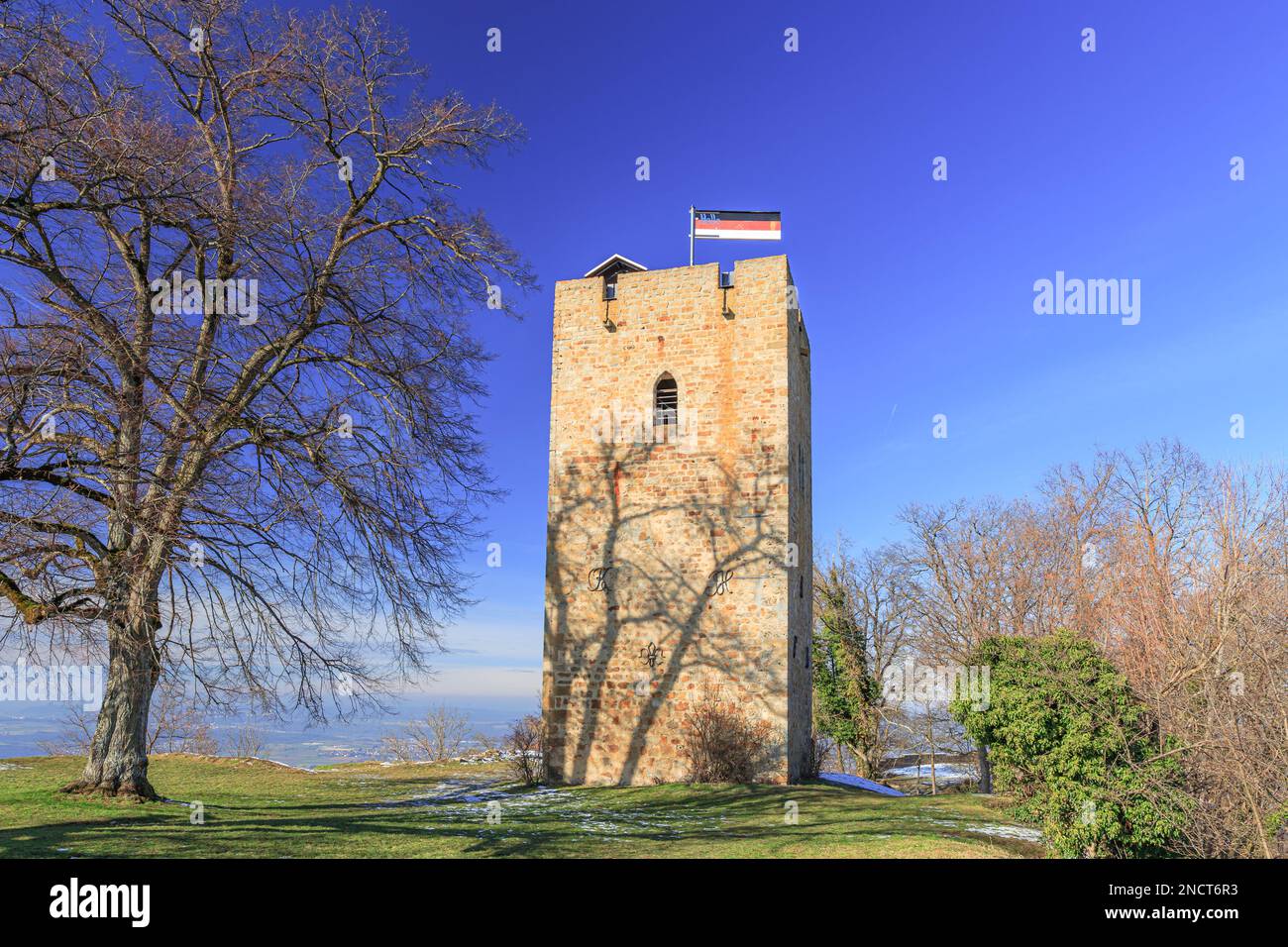 Die Burgruine Achalm über Reutlingen Stockfoto