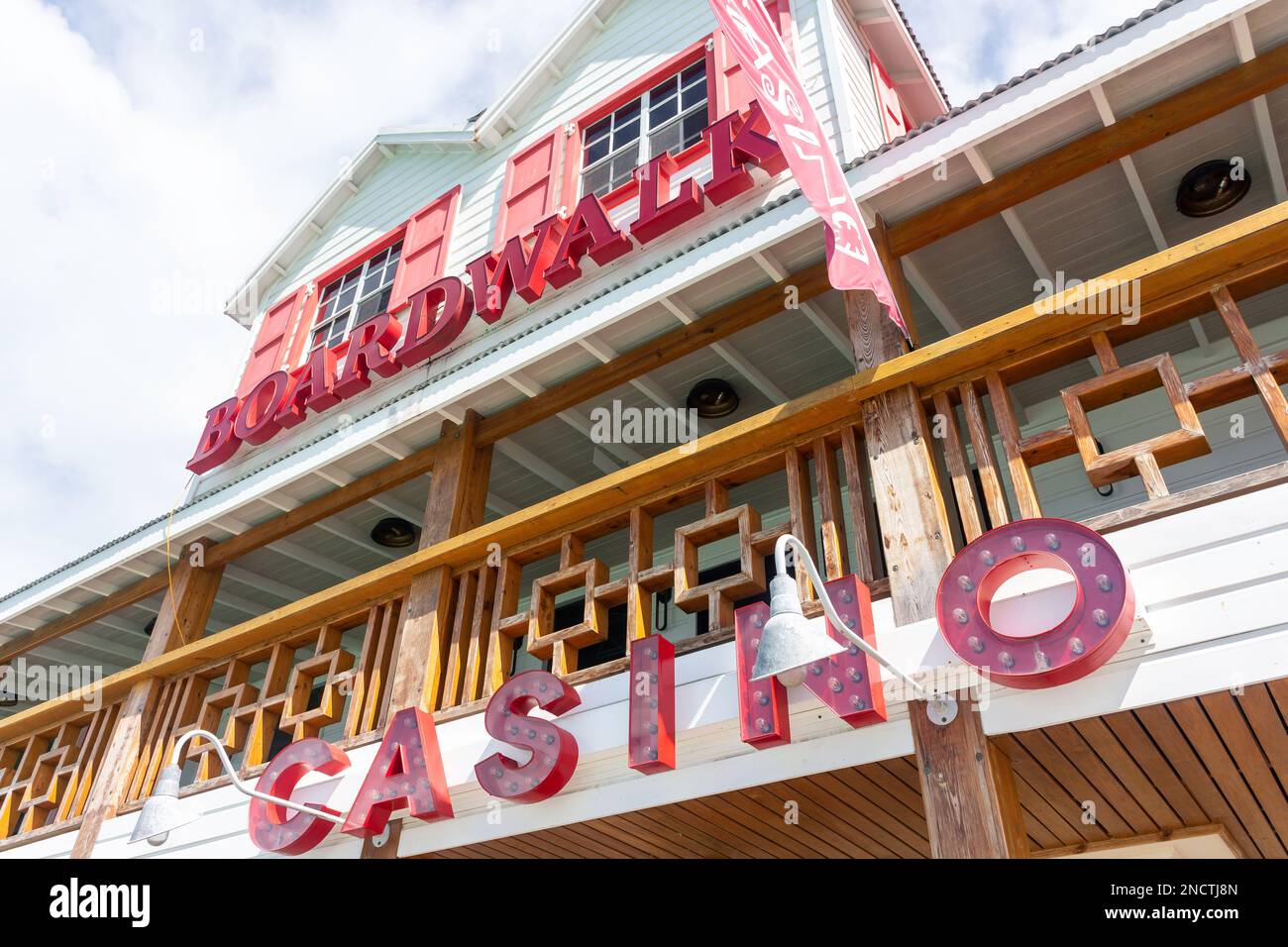 Boardwalk Casino an der Promenade, Historic Redcliffe Quay, St. John's, Antigua, Antigua und Barbuda, Kleine Antillen, Karibik, Karibik Stockfoto