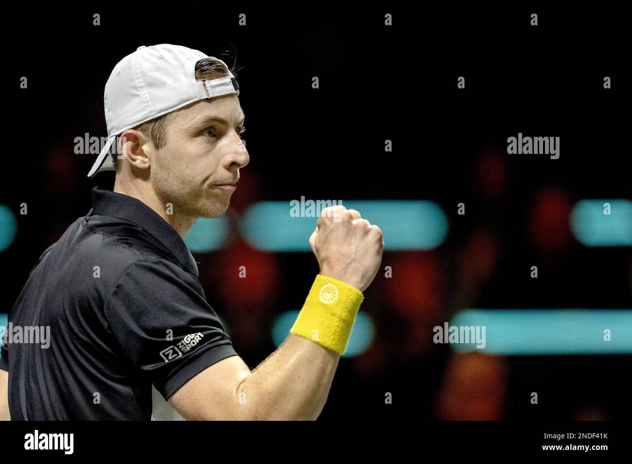 Ahoy, Rotterdam, Niederlande. 15. Februar 2023. ROTTERDAM - Tallon Grepe (NED) in Aktion gegen Alexander Zverev (GER) am dritten Tag des ABN AMRO Open Tennisturniers in Ahoy. AP SANDER KING Credit: ANP/Alamy Live News Stockfoto