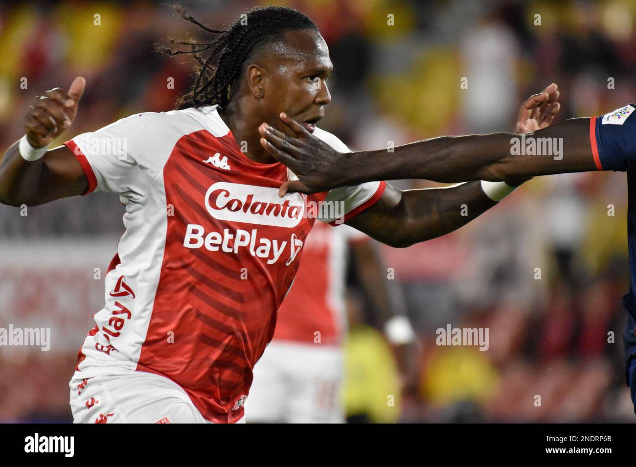 Santa Fes Hugo Rodallega während des Spiels der BetPlay Dimayor League zwischen Independiente Santa Fe und Deportivo Pasto im El Campin Stadium in Bogota, Kolumbien am 14. Februar 2023. Foto von: Cristian Bayona/Long Visual Press Stockfoto