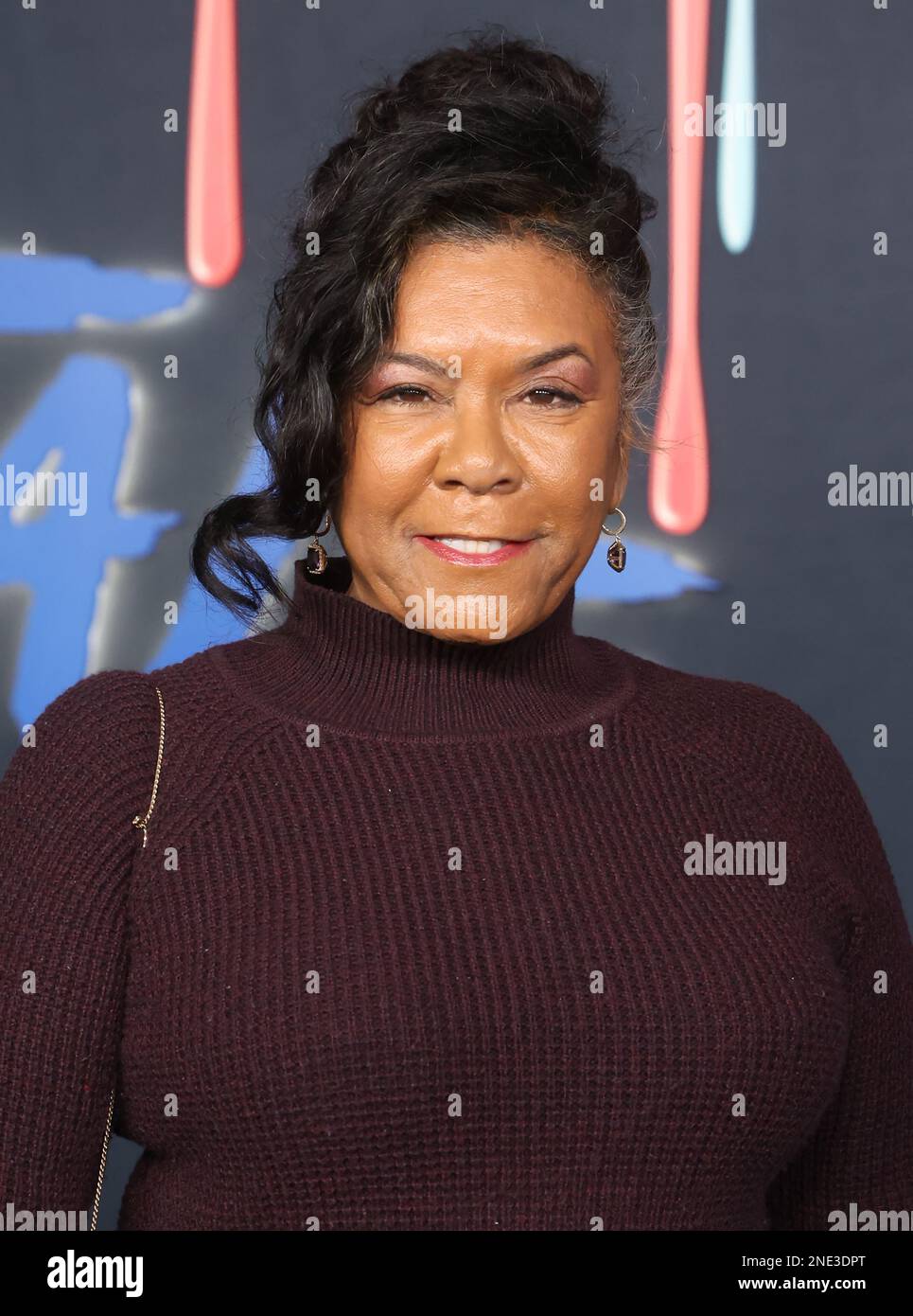 Sheila ward, auf dem Red Carpet Premiere Event für die sechste und letzte Saison des „Schneefalls“ von FX im Academy Museum of Motion Pictures, Ted Mann Theater in Los Angeles, CA, USA am 15. Februar 2022. Foto: Fati Sadou/ABACAPRESS.COM Stockfoto