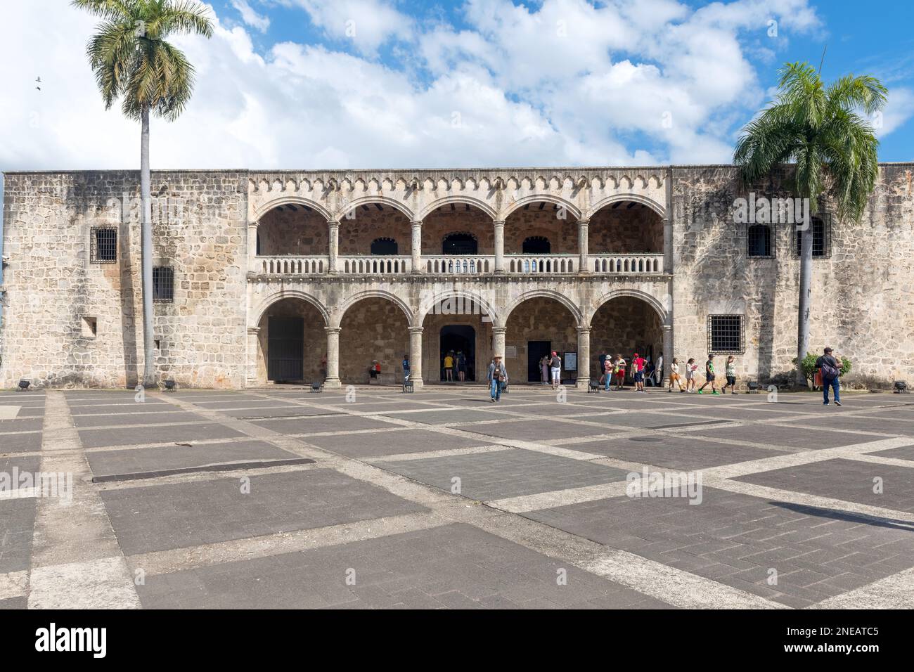 Santo Domingo, Dominikanische Republik - 28. Dezember 2022: Blick auf das Haus, das nach Christoph Columbus Tod gebaut wurde, erbaute sein Sohn Diego einen Ort namens The Stockfoto