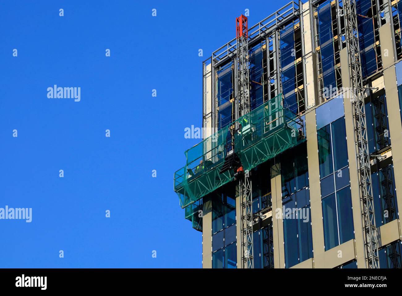 Bauarbeiten am neuen Bürogebäude in Cardiff, Wales. Stockfoto