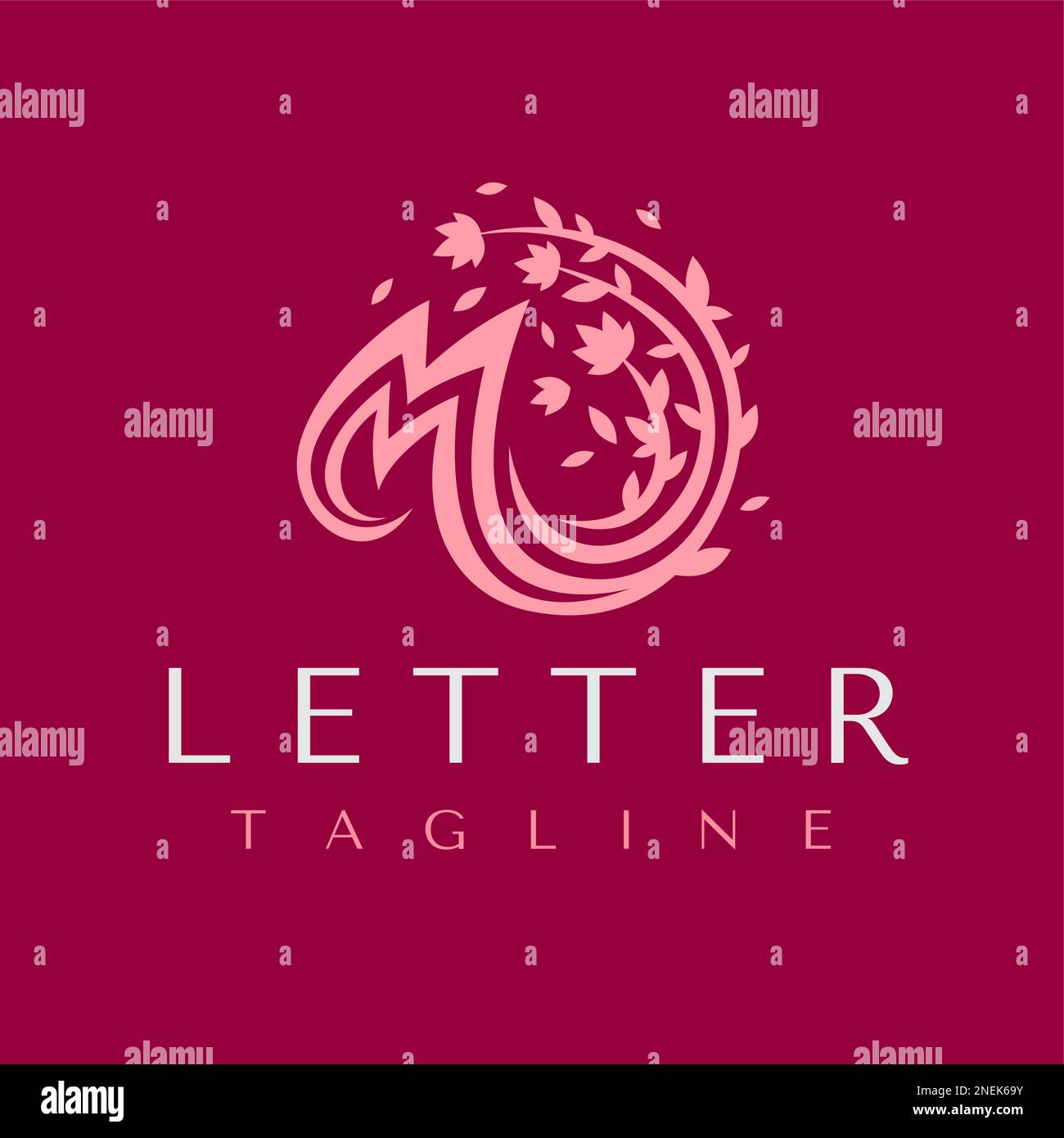 Dekoratives Blumen-M-Logo. Luxuriöse erste M-Logo-Vorlage mit Blumenmuster. Stock Vektor