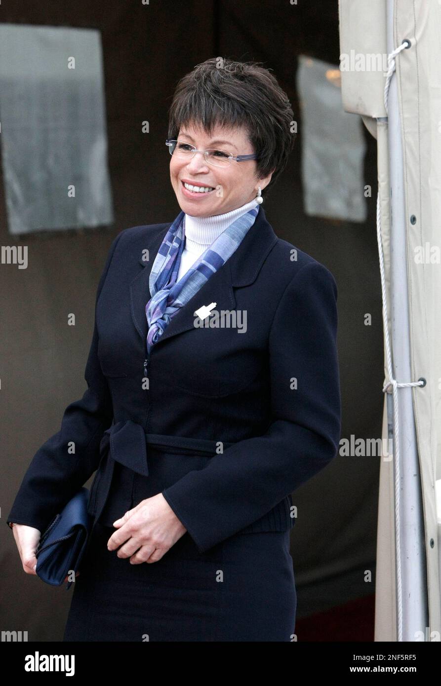 Valerie Jarrett, senior advisor to President Obama, attends the Chicago 2016 gala dinner for the International Olympic Committee's Evaluation Committee at the Art Institute of Chicago in Chicago, Monday, April 6, 2009. (AP Photo/Charles Rex Arbogast) Stockfoto