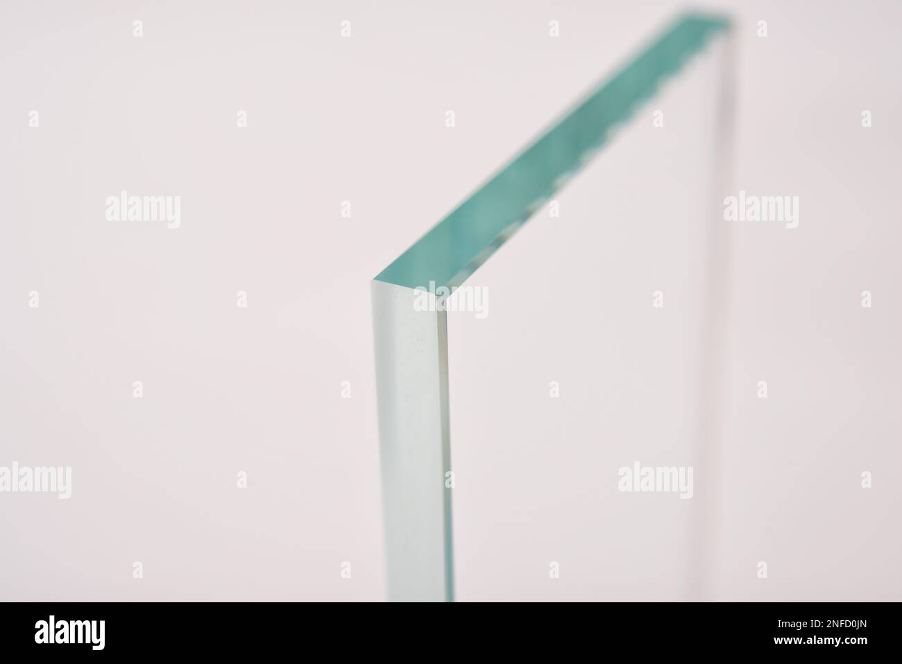 Blätter der Fabrik zur Herstellung von gehärtetem klar Float Glasscheiben auf Maß geschnitten Stockfoto