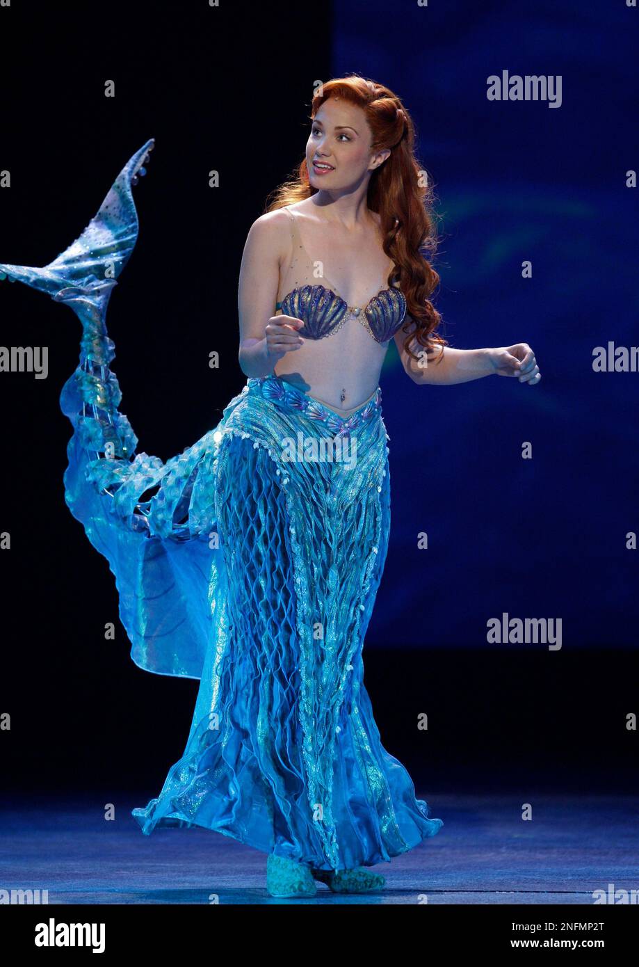 Sierra Boggess from "The Little Mermaid" the musical, performs at the 62nd Annual Tony Awards in New York, Sunday, June 15, 2008. (AP Photo/Jeff Christensen) Stockfoto