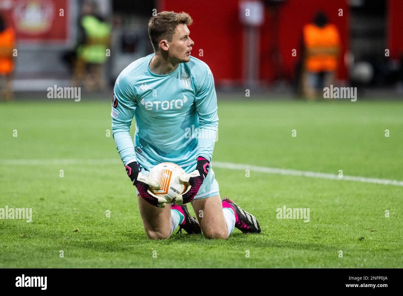 Leverkusen, BayArena, 16.02.23: Torhüter Alexander Nuebel von Monaco während des championsleague-Spiels zwischen Bayer 04 Leverkusen und AS Monaco FC. Stockfoto