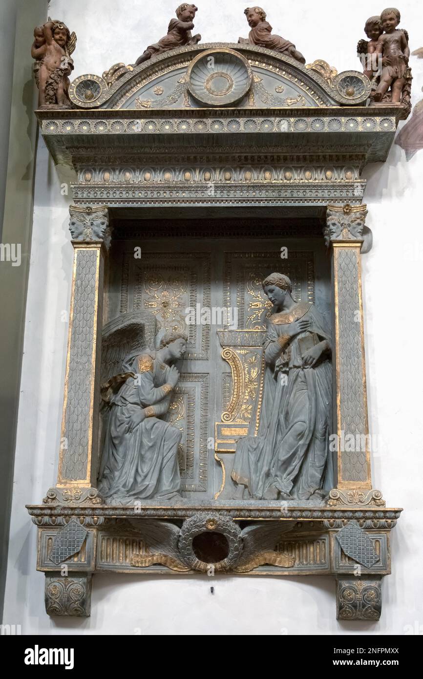 Florenz, Toskana/Italien - 19. Oktober: Verkündigung von Donatello in der Kirche Santa Croce in Florenz am 19. Oktober 2019 Stockfoto