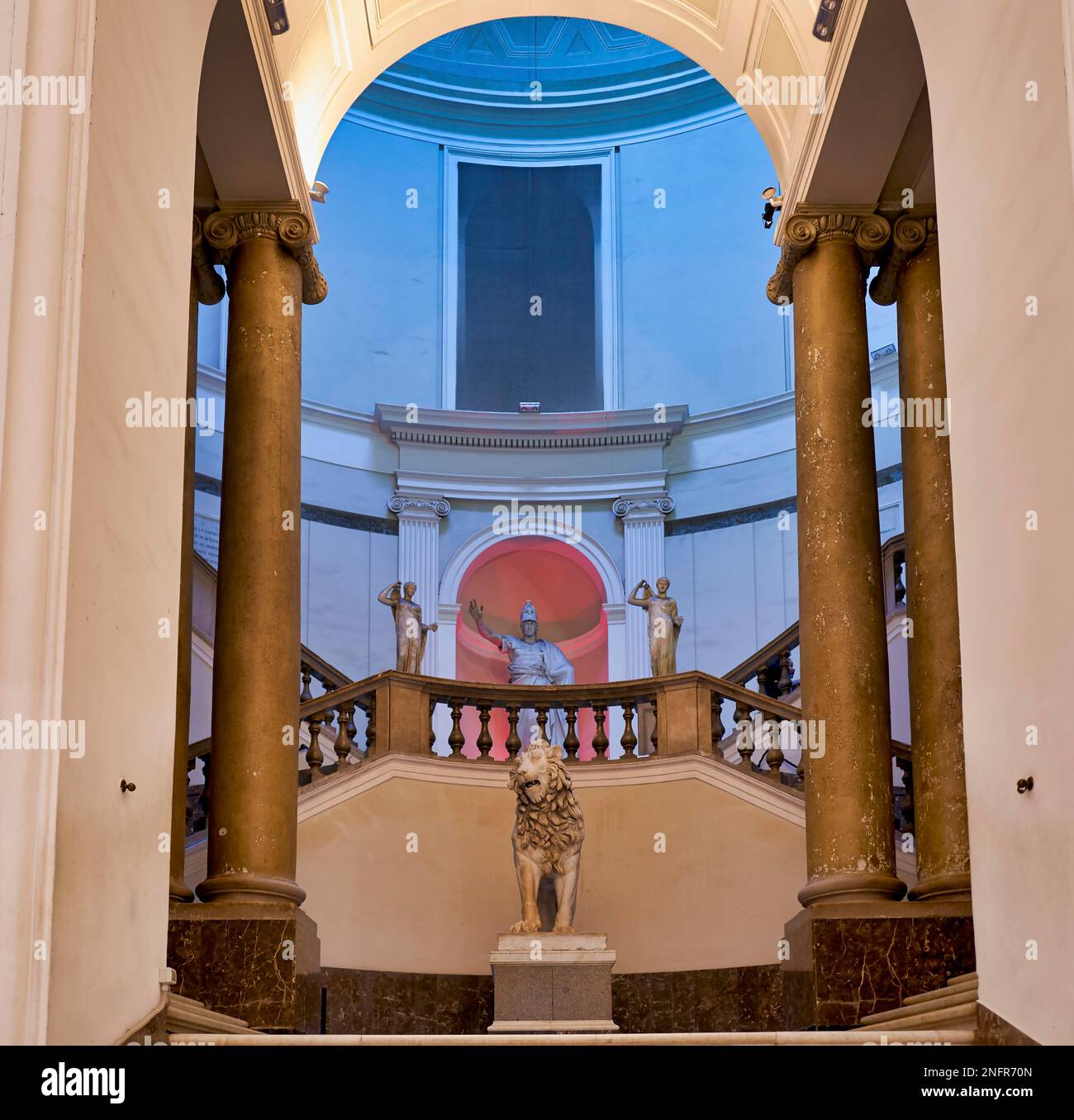 Neapel Kampanien Italien. Das Archäologische Nationalmuseum von Neapel (Museo Archeologico Nazionale di Napoli) ist ein wichtiges italienisches Archäologisches Museum Stockfoto