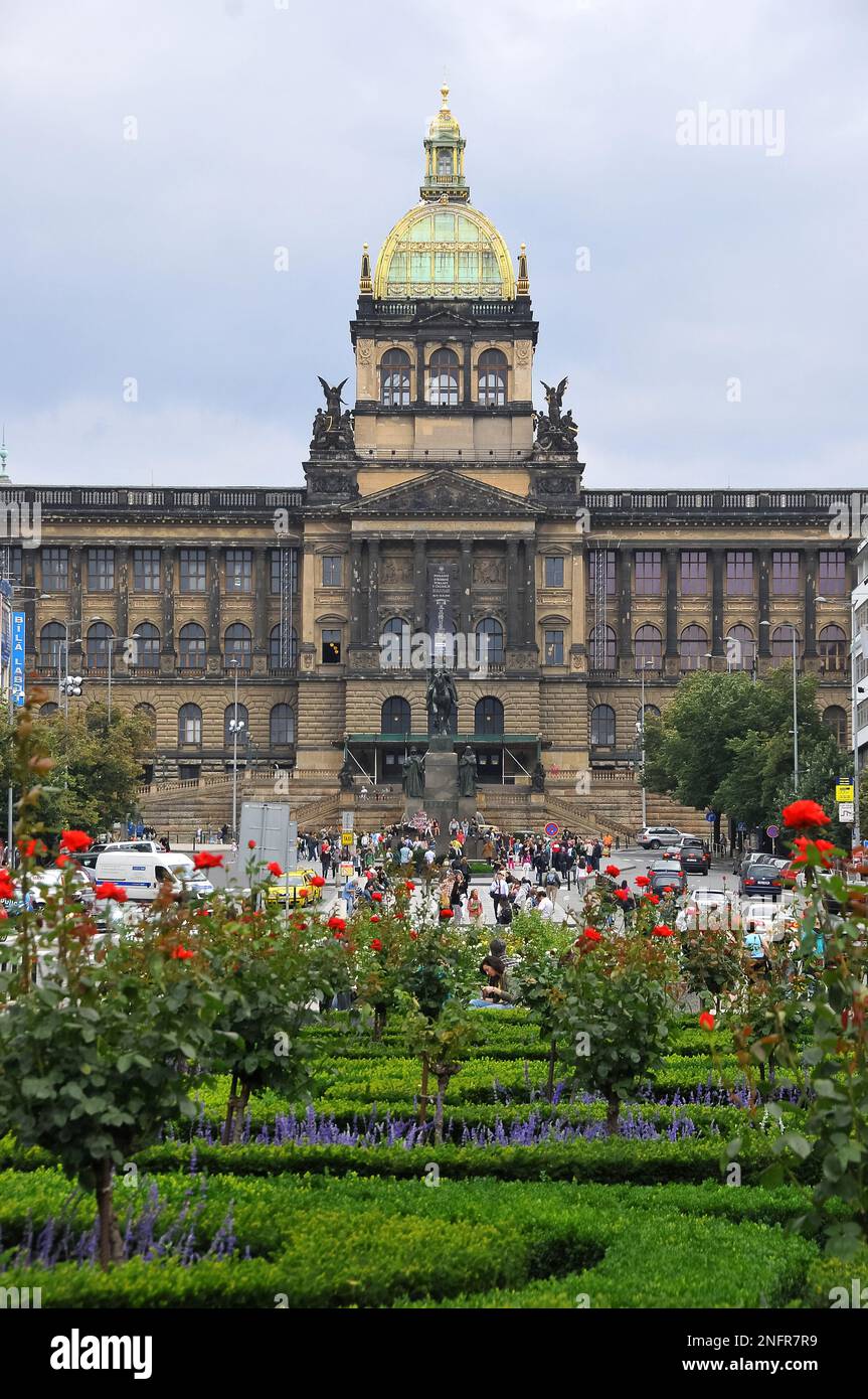 Nationalmuseum, Národní muzeum, Wenzelsplatz, Prag, Böhmen, Tschechische Republik, Europa, UNESCO-Weltkulturerbe Stockfoto
