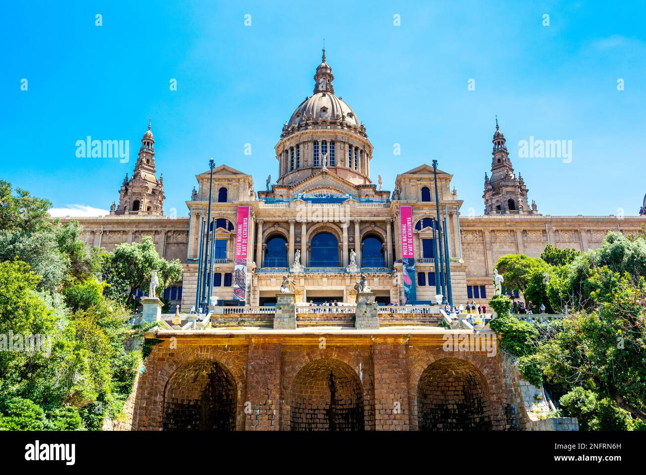 Außenansicht des Nationalmuseums für Kunst von Katalonien (Museu Nacional d'Art de Catalunya), Barcelona, Katalonien, Spanien Stockfoto