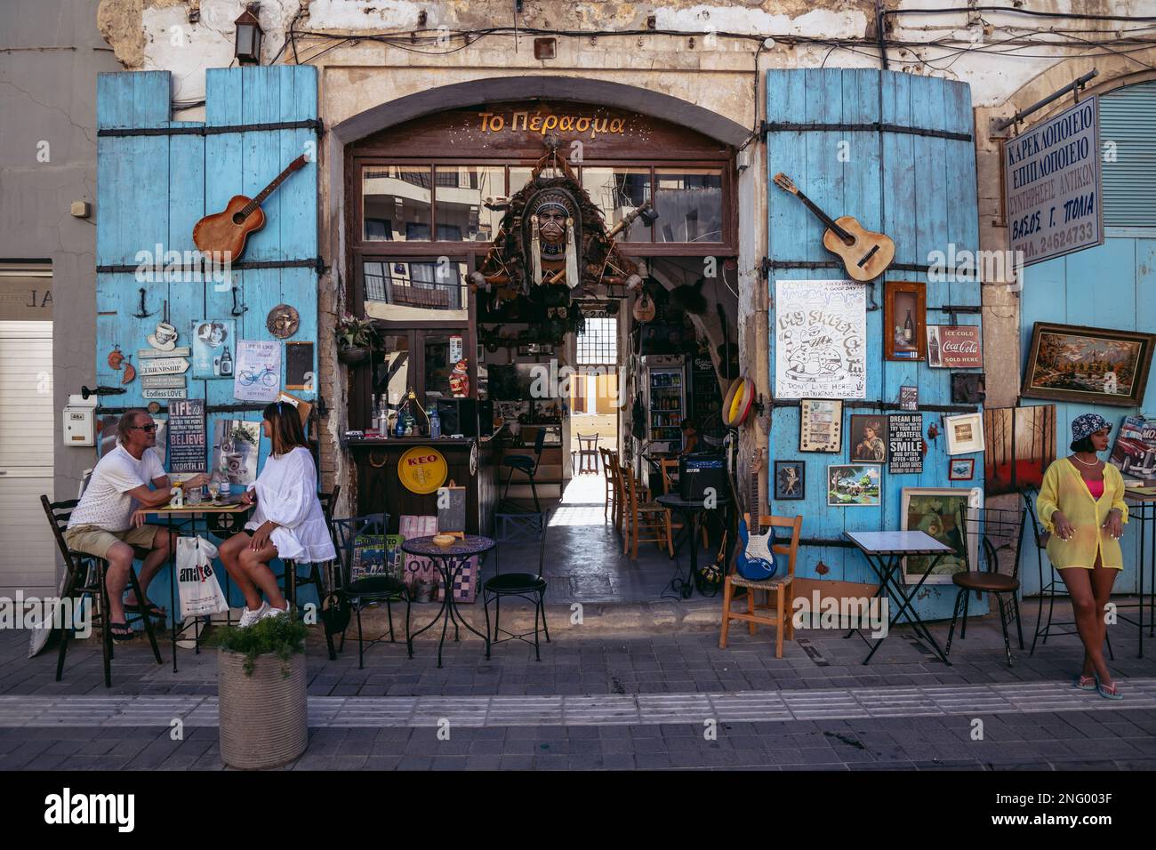 Zur Cafeteria Perasma in der Altstadt von Larnaca, Zypern Inselland Stockfoto