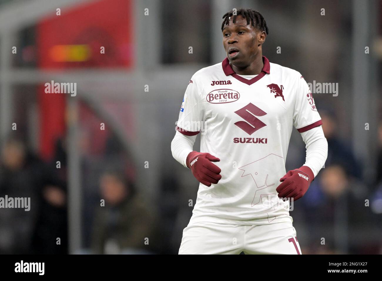 Waalwijk, Niederlande. 17. Februar 2023. MAILAND - Wilfried Singo des Turin FC während der italienischen Serie Ein Spiel zwischen dem AC Mailand und dem Turin FC im Stadion San Siro am 10. Februar 2023 in Mailand, Italien. AP | niederländische Höhe | Gerrit van Köln Gutschein: ANP/Alamy Live News Stockfoto