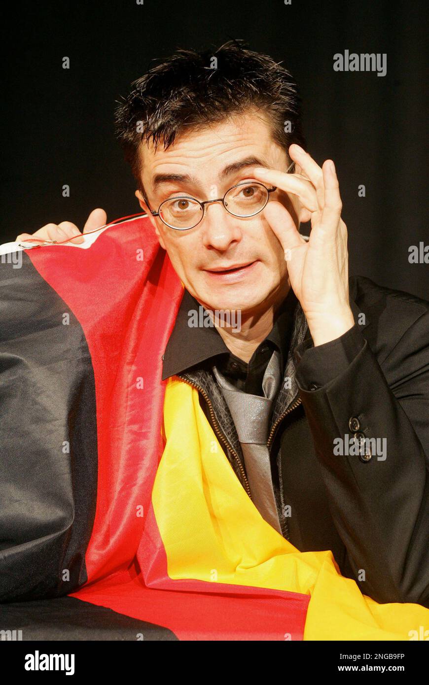 Der Kabarettist Mathias Richling posiert am Dienstag, 25. Oktober 2005