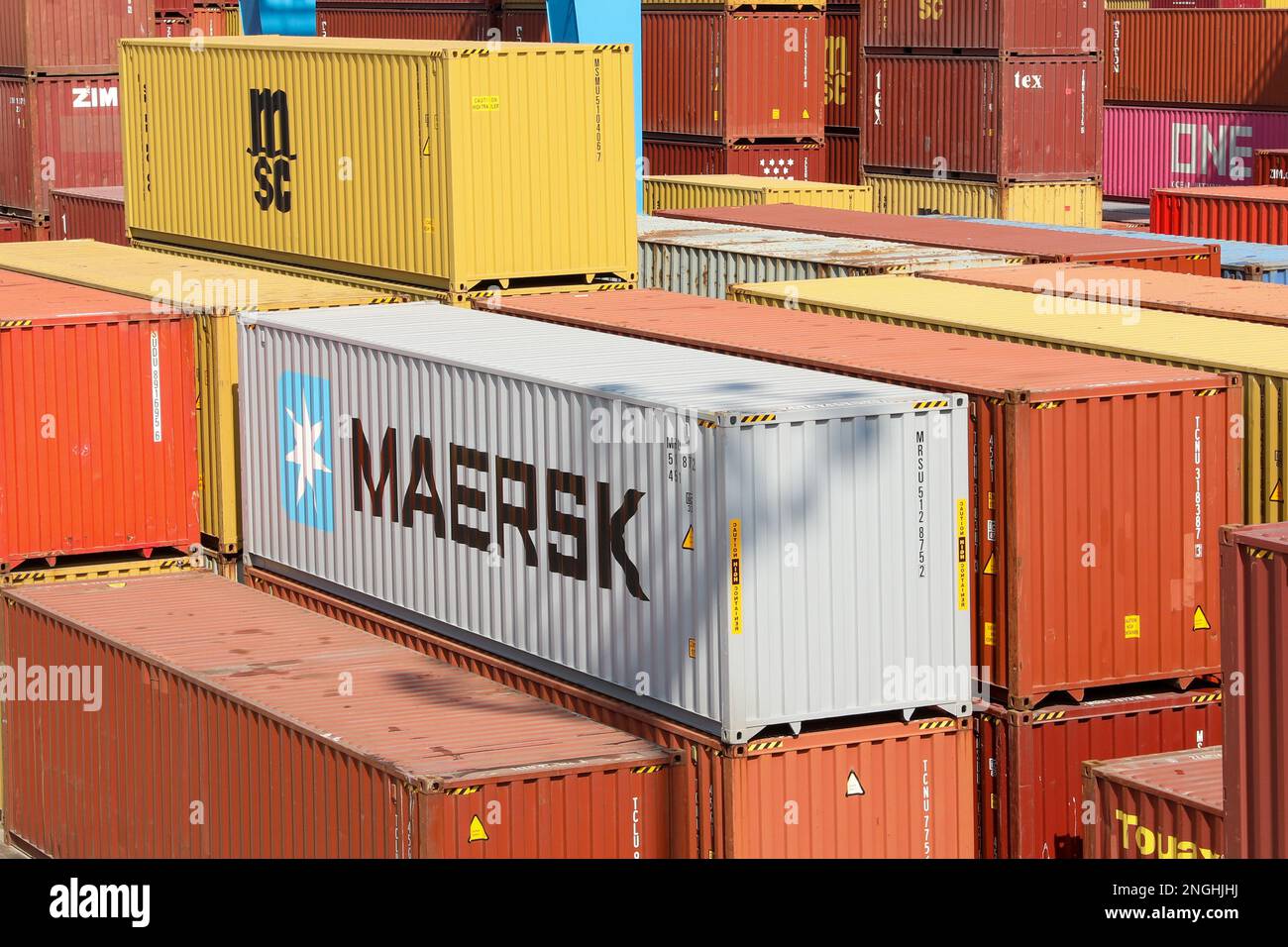 Haifa, Israel - 25. Mai 2022: Industrial Container Yard for Logistic Import Export Business. Stockfoto