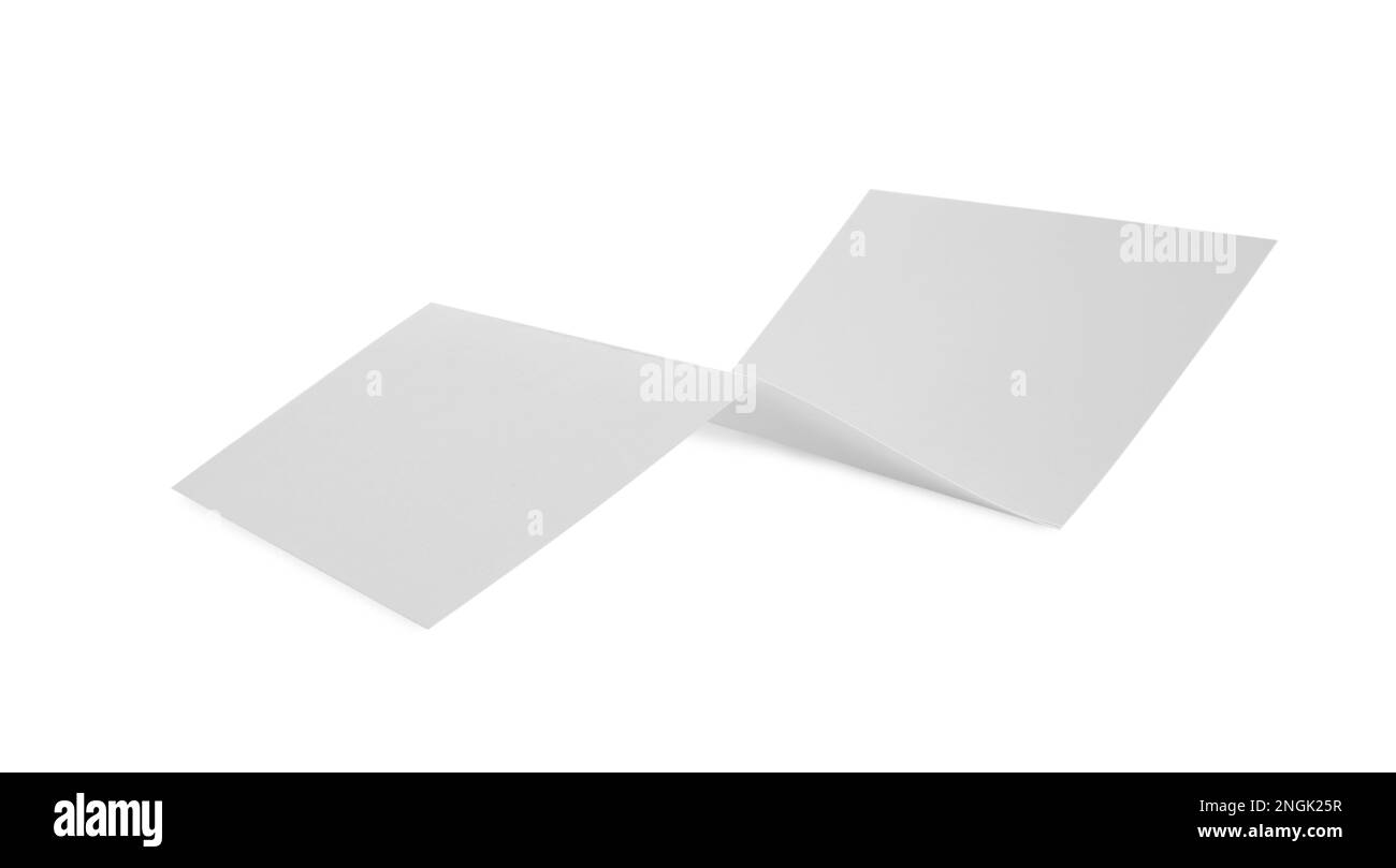 Leere Papierbroschüre isoliert auf weiß. Modell für Konstruktion Stockfoto