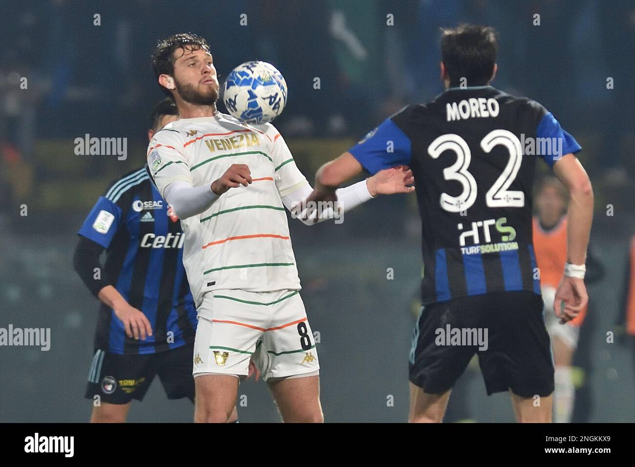 Francis Tanner Tessmann (Venezia) beim italienischen Fußballspiel der Serie B AC Pisa gegen den FC Venezia am 17. Februar 2023 in der Arena Garibaldi in Pisa, Italien (Foto: Gabriele Masotti/LiveMedia) Stockfoto