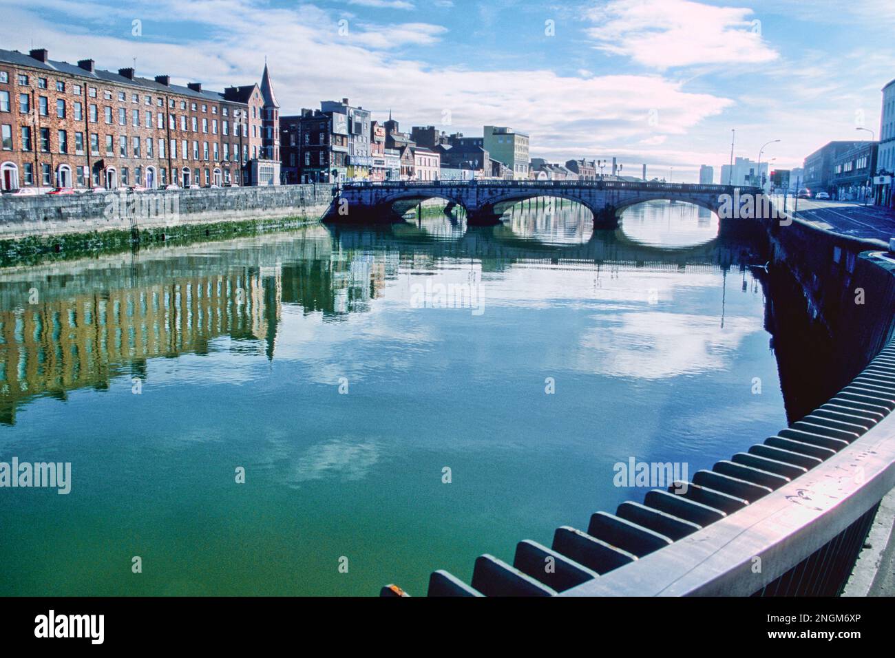 Die Stadt Cork und der Fluss Lee in der Republik Irland. Stockfoto