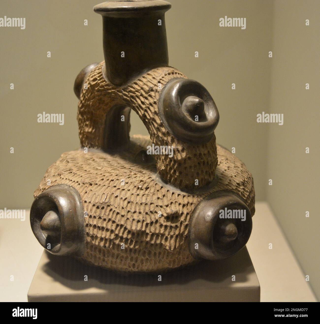 Chavin-Keramik. Präkolumbianerkulturen im Dallas Museum of Art. Stockfoto