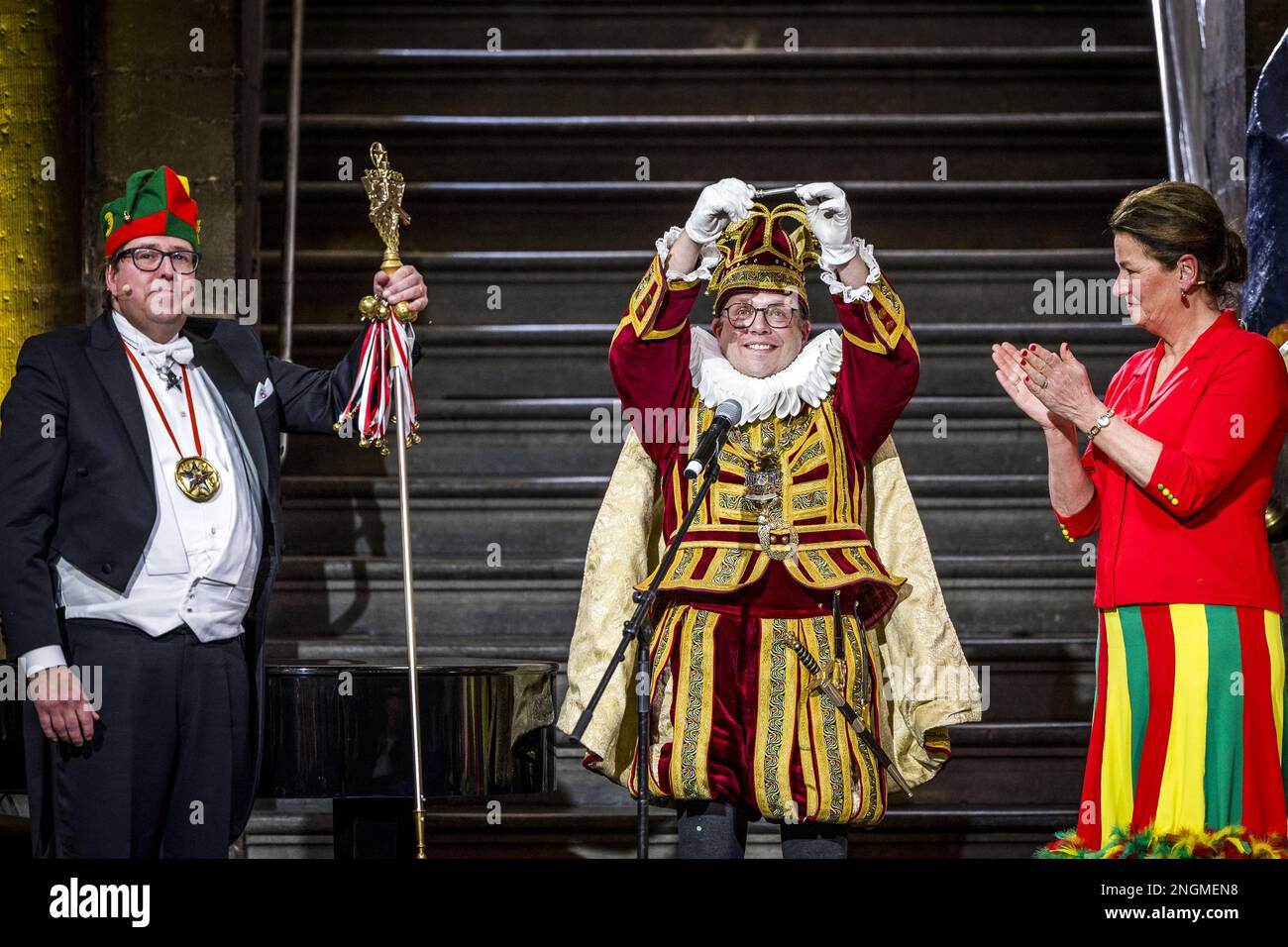 MAASTRICHT - Stadtprinz Stefan I. während der Schlüsselübergabe zum Karneval. Stadtprinz Stefan I. gewinnt symbolisch für drei Tage an Macht über die Stadt. ANP MARCEL VAN HOORN niederlande raus - belgien raus Stockfoto