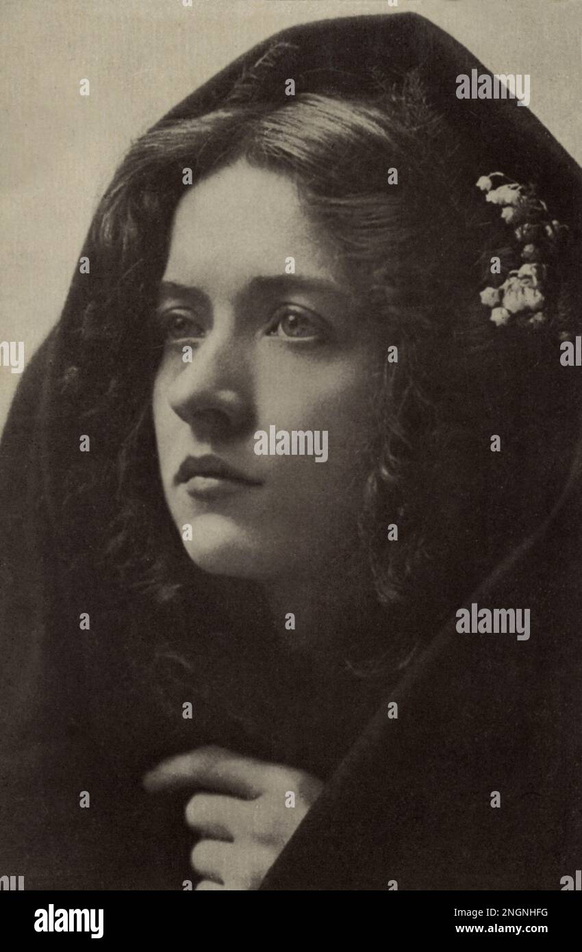 Maude Fealy - Foto von White Studio (N Y) c 1908 - restauriert von der originalen Thanhouser Studio-Karte, hergestellt für 'King Renee's Daughter' 1913 von Montana Fotograf Stockfoto