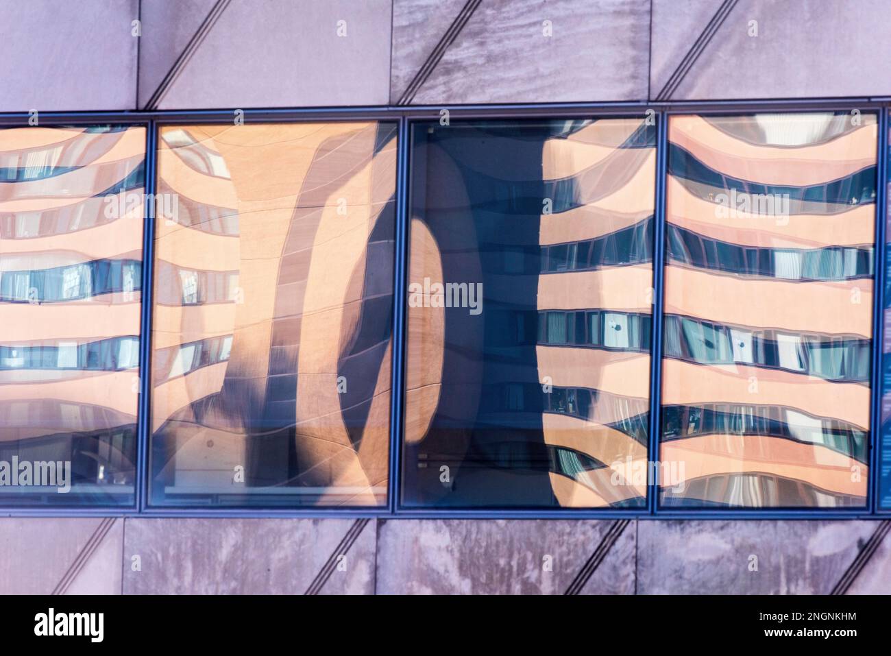 Nahaufnahme von Gebäuden in des Moines, Iowa, um einen geometrischen Hintergrund zu schaffen. Stockfoto