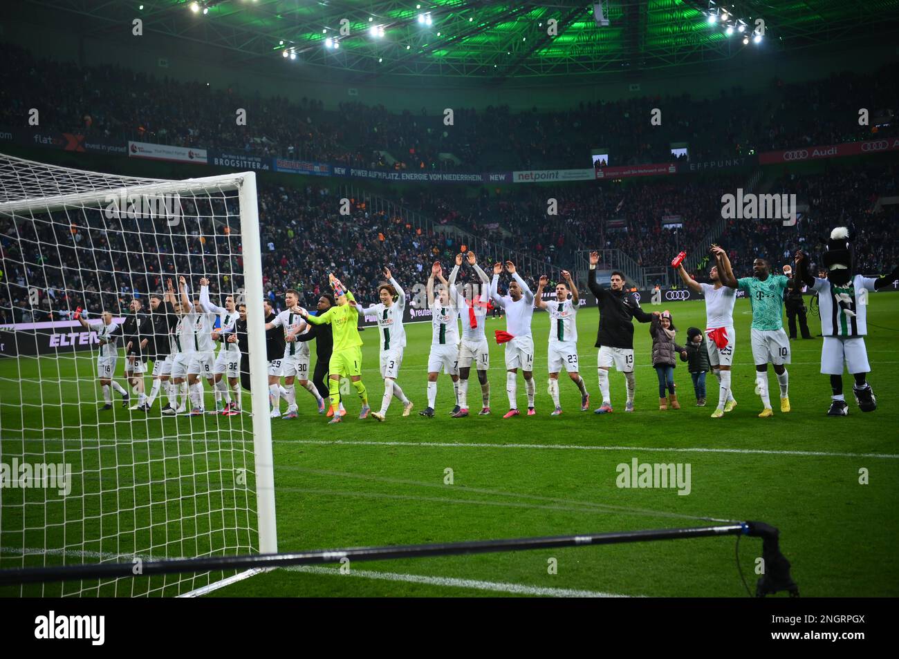 MOENCHENGLADBACH - 18. FEBRUAR 2023: Fußballspiel Bundesliga Borussia Mönchengladbach gegen Bayern München Stockfoto