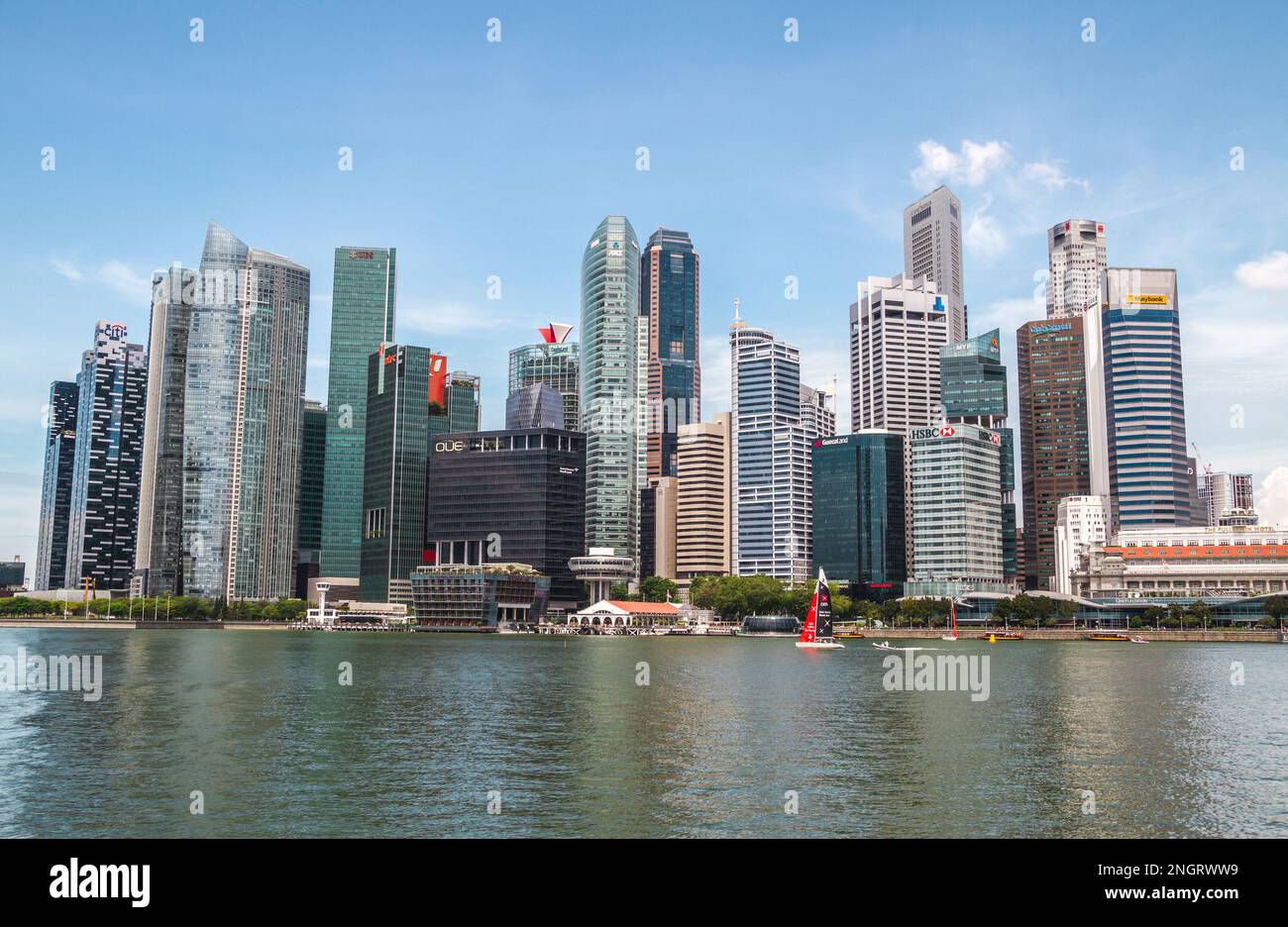 Wolkenkratzer des Finanzviertels von Singapur. Skyline von Downtown Core, zentrales Geschäftsviertel von Singapur. Stockfoto