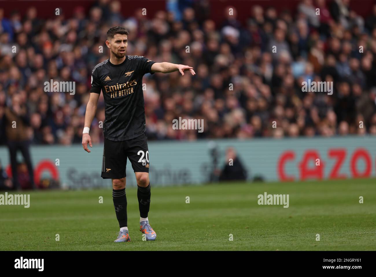 Birmingham, Großbritannien. 18. Februar 2023. Jorginho (A) beim EPL-Spiel Aston Villa gegen Arsenal am 18. Februar 2023 im Villa Park, Birmingham, Großbritannien. Kredit: Paul Marriott/Alamy Live News Stockfoto