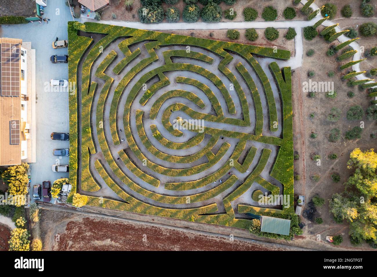Labyrinth im CyHerbia Botanical Park und Labyrinth in Zypern Inselland Stockfoto