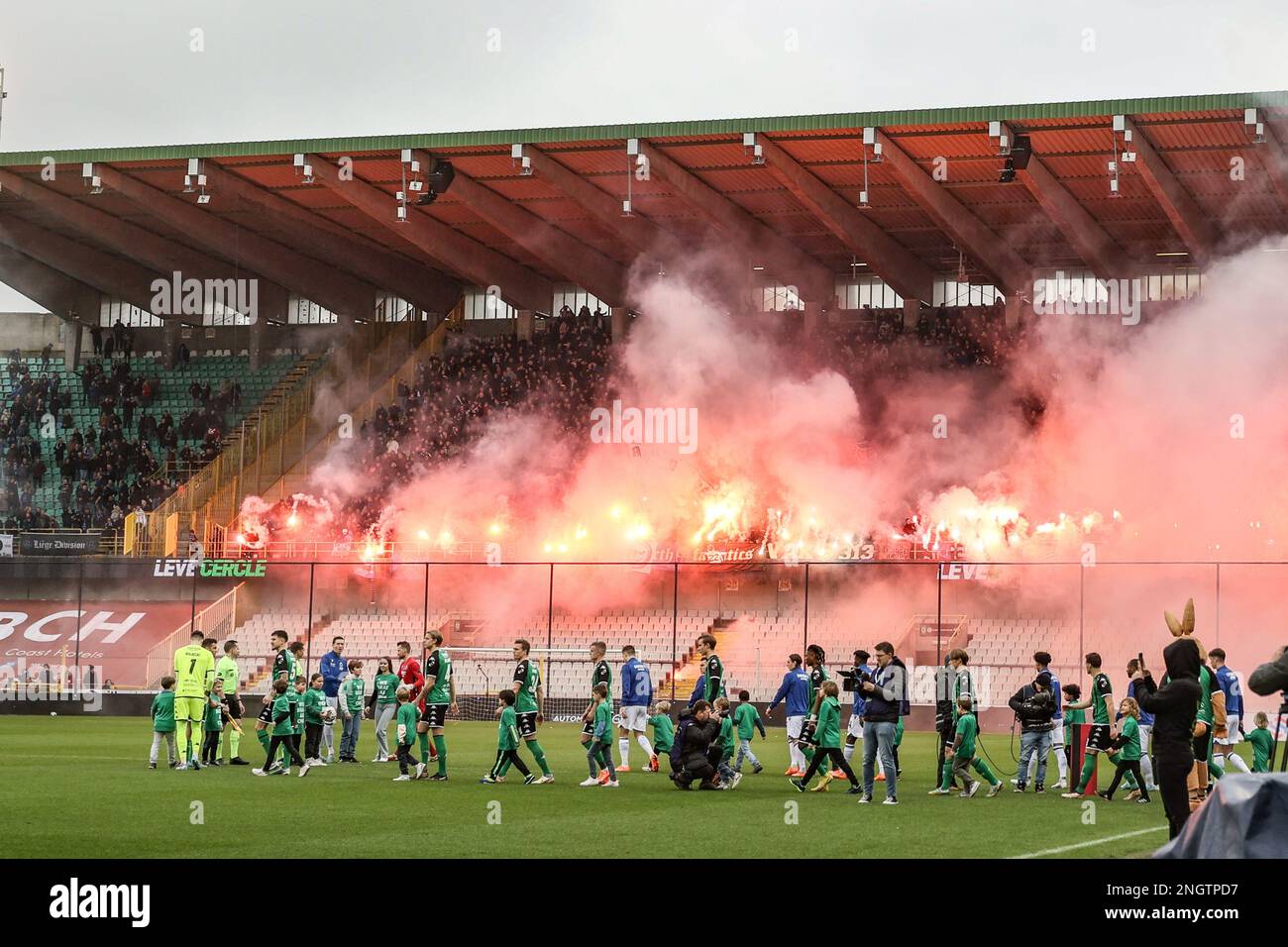 Die Abbildung zeigt ein Fußballspiel zwischen Cercle Brügge und Club Brügge am Sonntag, den 19. Februar 2023 in Brügge, am 26. Tag der ersten Liga der „Jupiler Pro League“ 2022-2023 der belgischen Meisterschaft. BELGA FOTO BRUNO FAHY Stockfoto