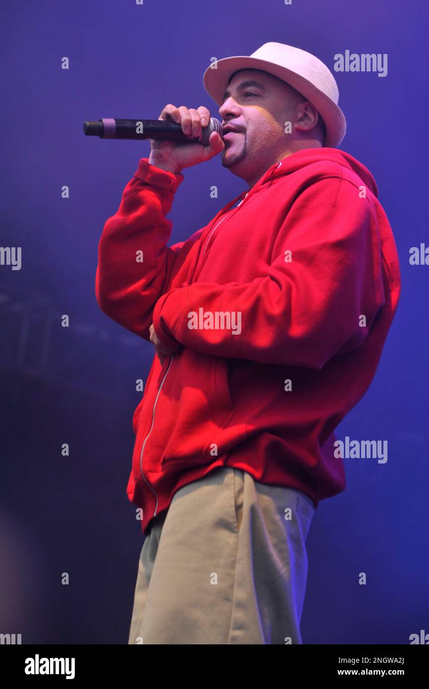 Der belgische Rapper Akro lebt in Brüssel | Akro l'Ex-Leader du Groupe ...