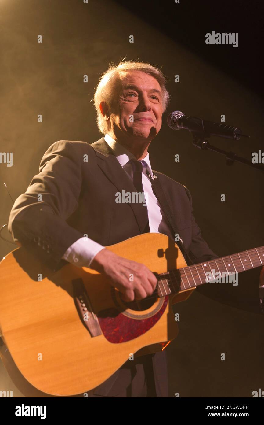 Adamo fete ses 50 ans de carriere et ses 70 ans au Cirque Royal