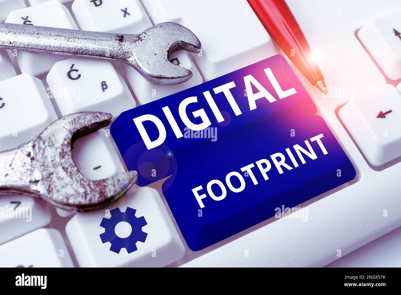 Schild, das digitalen Fußabdruck anzeigt. Word, das auf geschrieben wurde, verwendet digitale Technologie für den Fertigungsprozess Stockfoto