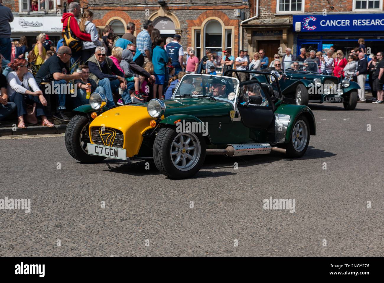 Wallingford Vehicle Rally 2018, Parade am Marktplatz Stockfoto