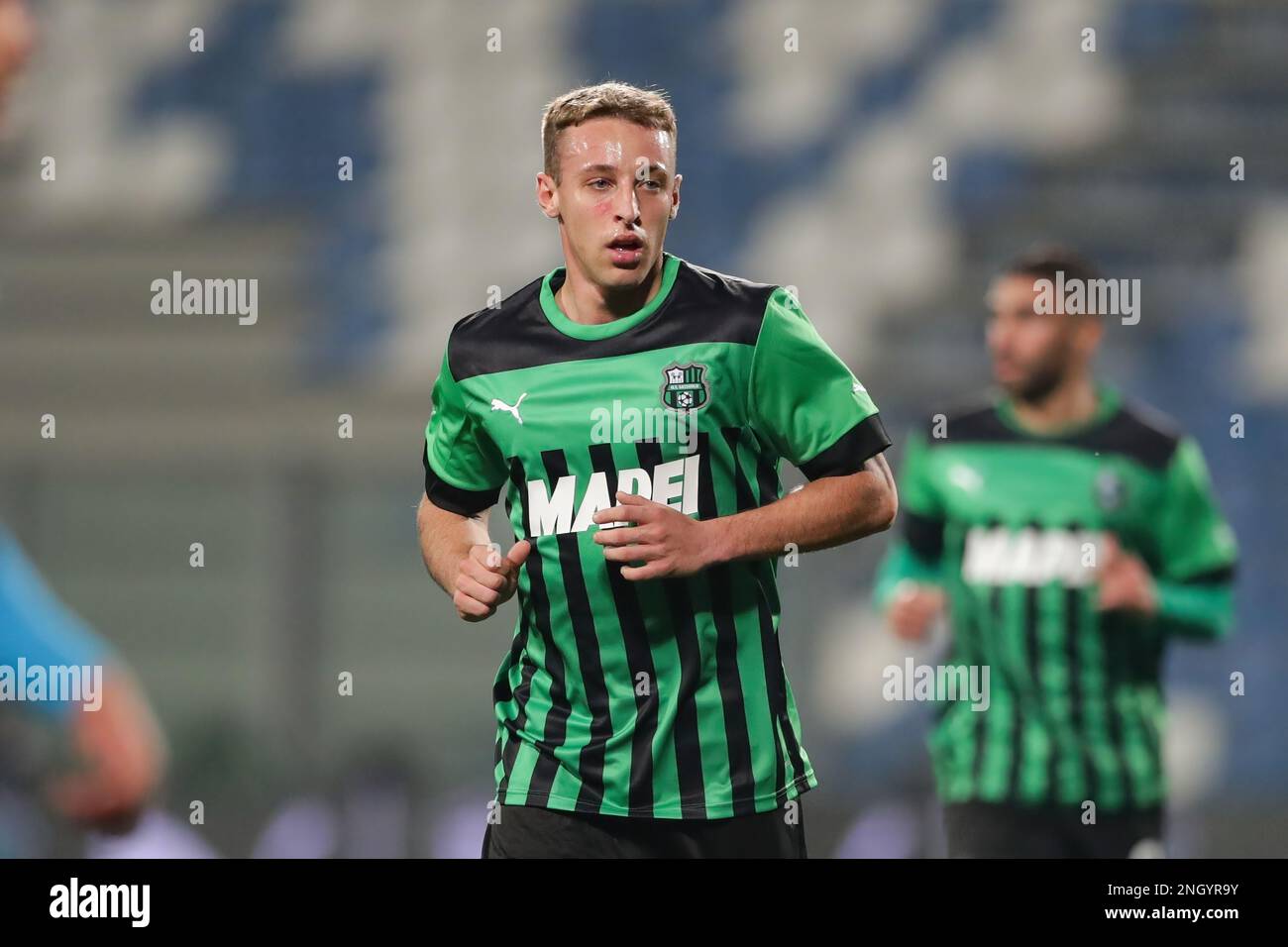 Reggio Emilia, Italien. 17. Februar 2023. Davide Frattesi von Sassuolo wurde während des FUSSBALLSPIELS DER SERIE A Tim 2022/23 zwischen US Sassuolo Calcio und SSC Napoli im Mapei Stadium gesehen. Endstand: Sassuolo 0:2 Napoli. Kredit: SOPA Images Limited/Alamy Live News Stockfoto