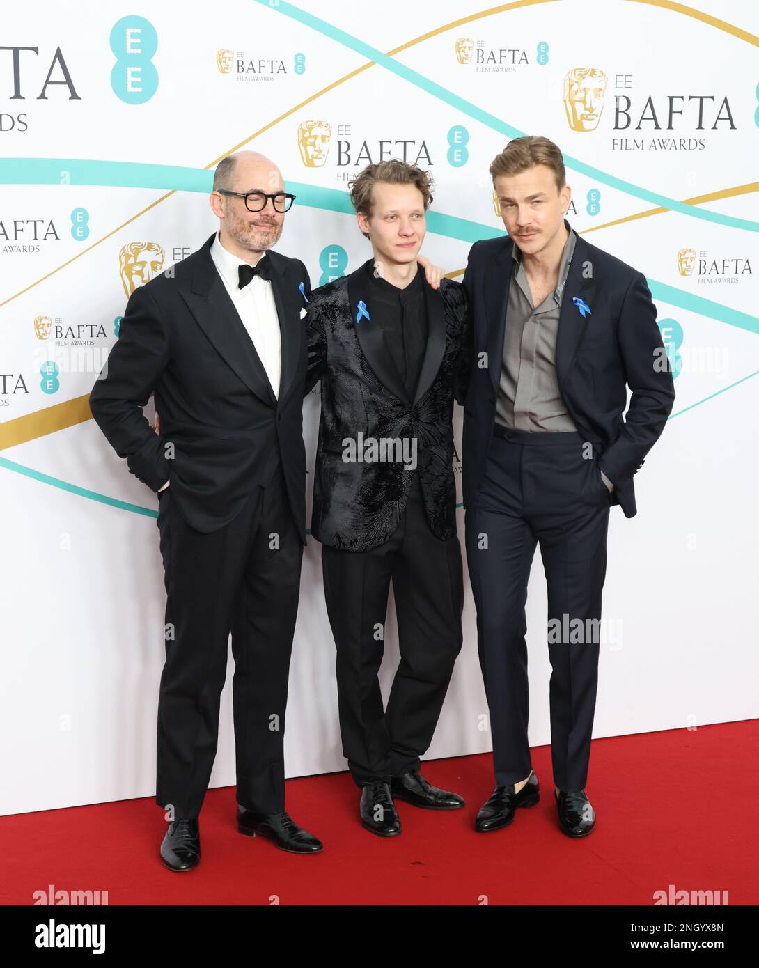 Edward Berger, Felix Kammerer und Albrecht Schuch, 2023 EE BAFTA Film Awards, The Royal Festival Hall, London, Großbritannien, 19. Februar 2023, Foto von Richard Stockfoto