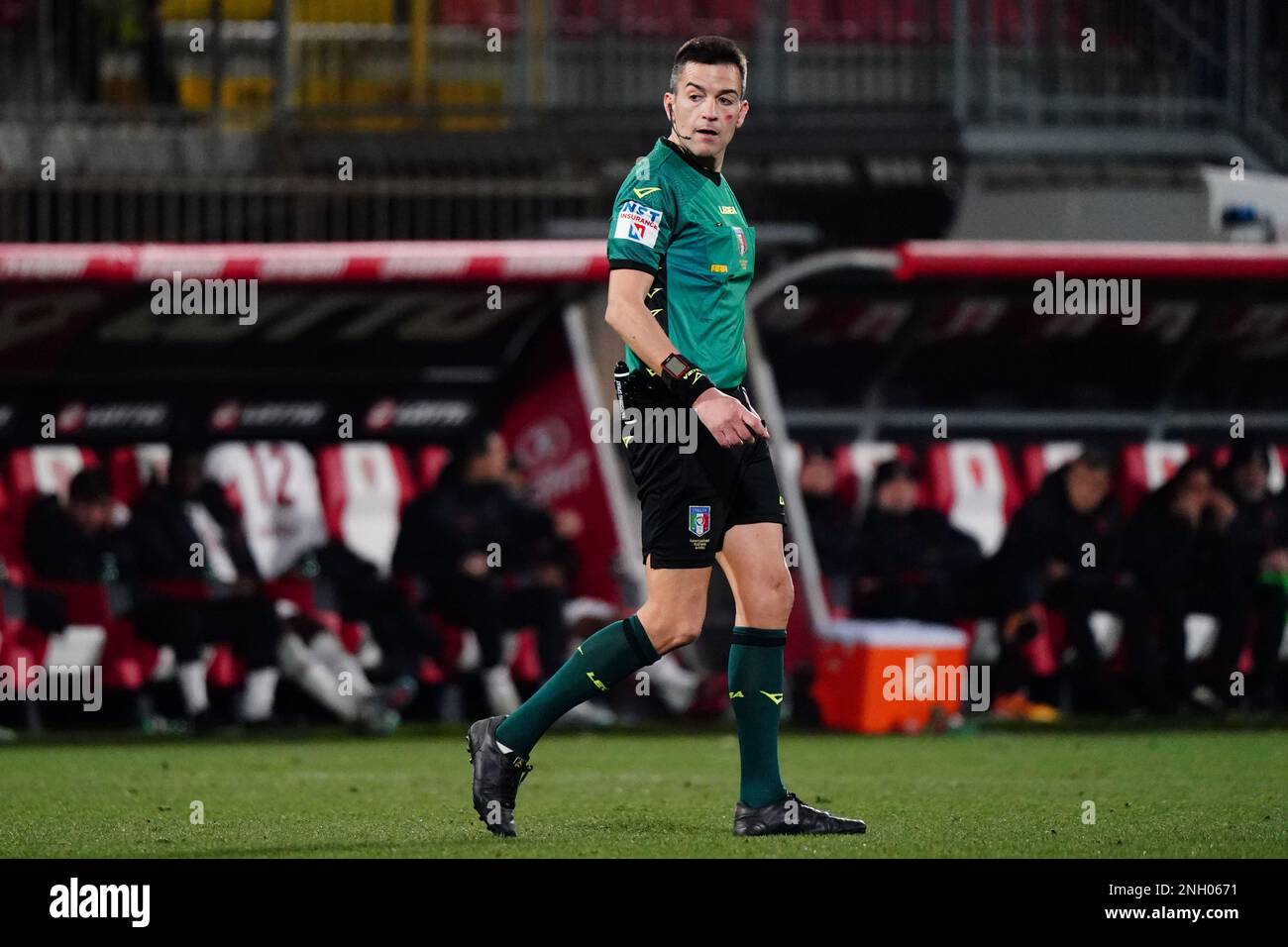 U-Power Stadium, Monza, Italien, 18. Februar 2023, Antonio Rapuano (Schiedsrichter) beim Spiel AC Monza gegen AC Mailand – italienische Fußballserie A. Stockfoto